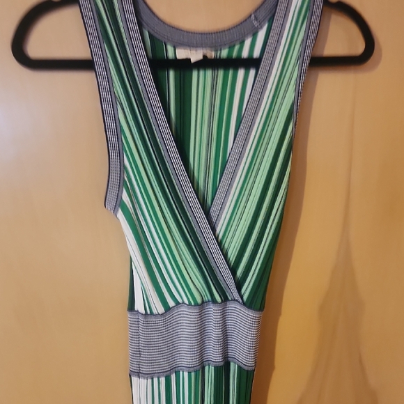 Eva Mendes Green and White Sheath Maxi Dress - Picture 6 of 6